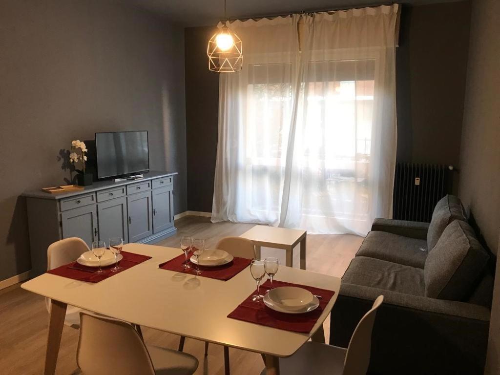 La Casa Di Anna, Appartamento Trilocale Con Balcone E Garage Brescia Exteriér fotografie